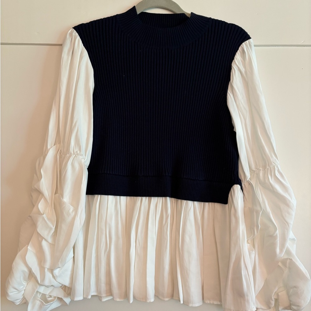 (Anthropologie) NWT! English Factory Navy and White Ruffle Sleeve Blouse